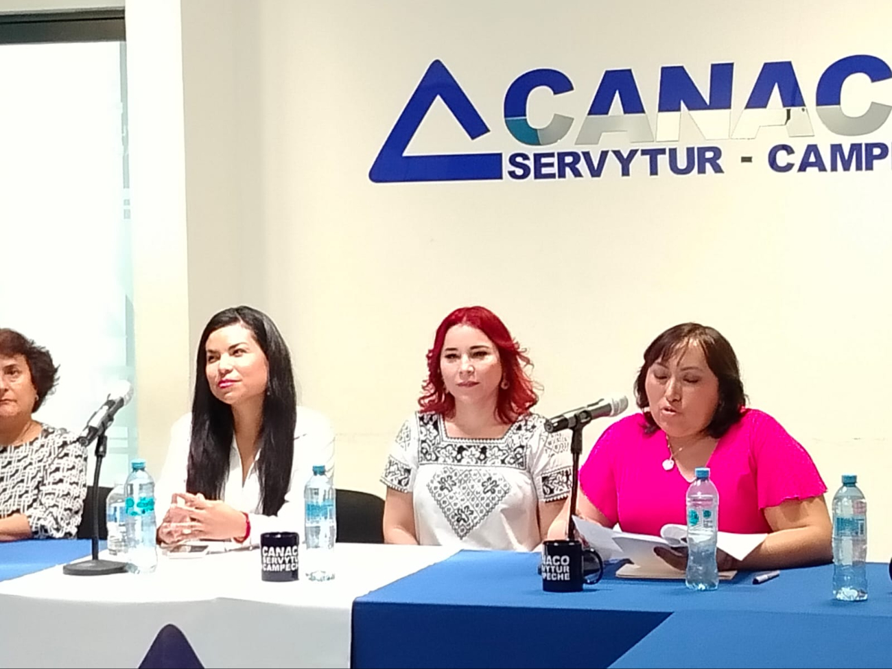  En Campeche, aspirante a ministra exhorta a votar por jueces honestos y preparados