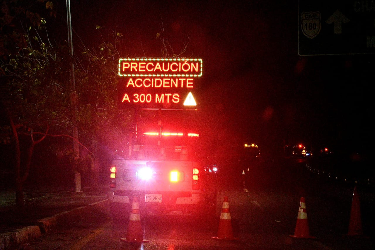 Se cerró el carril afectado y desviaron el tránsito Se cerró el carril afectado y desviaron el tránsito