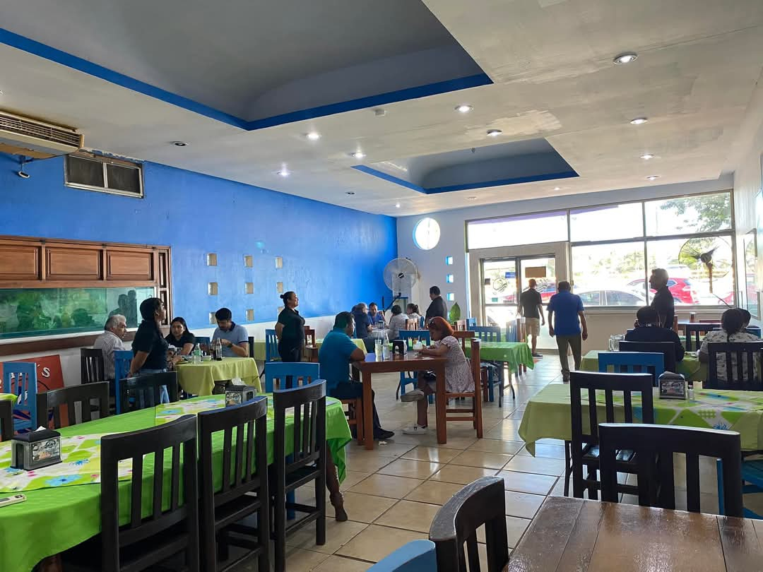 Falta de personal desafía al sector alimenticio en Ciudad del Carmen