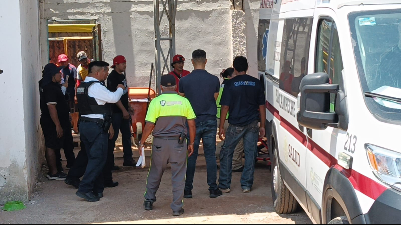 Accidente laboral en Campeche: hombre cae de cinco metros mientras trabajaba Accidente laboral en Campeche: hombre cae de cinco metros mientras trabajaba