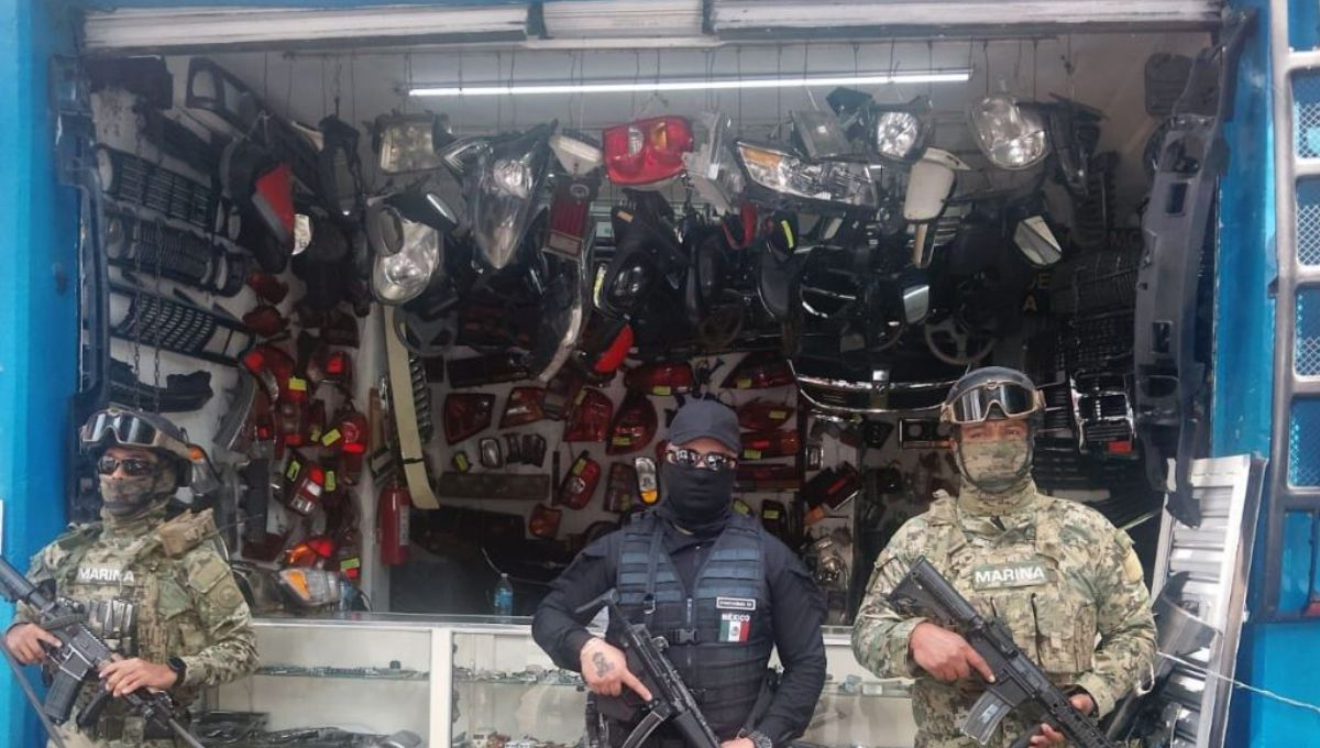 El operativo también resultó en el aseguramiento de 245 toneladas de autopartes El operativo también resultó en el aseguramiento de 245 toneladas de autopartes