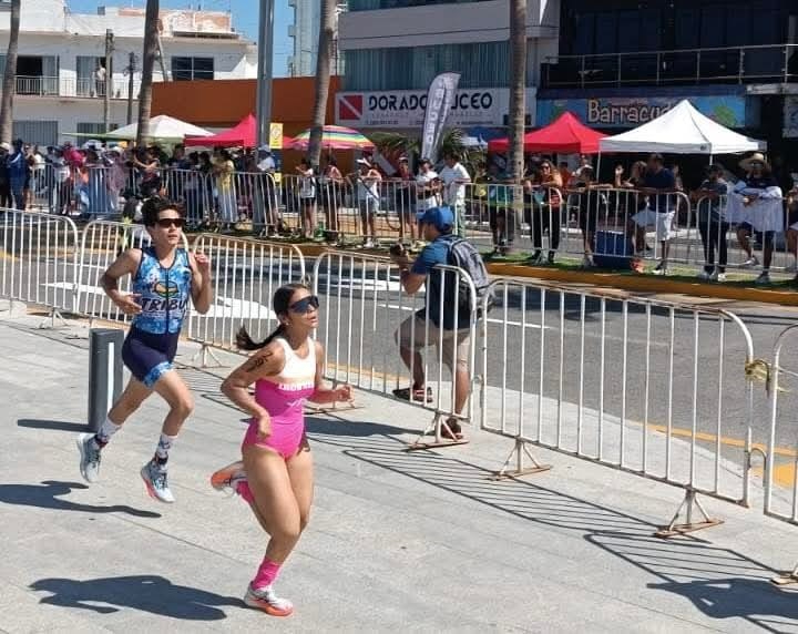 Nueve campechanos clasifican a Nacionales Conade 2025 en triatlón y duatlón