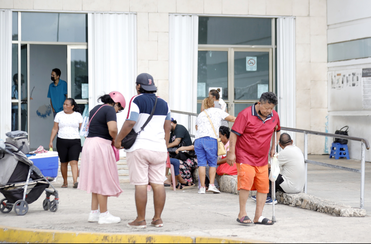 Familias en Cancún expresaron su preocupación ante la falta de agentes biológicos. Familias en Cancún expresaron su preocupación ante la falta de agentes biológicos.