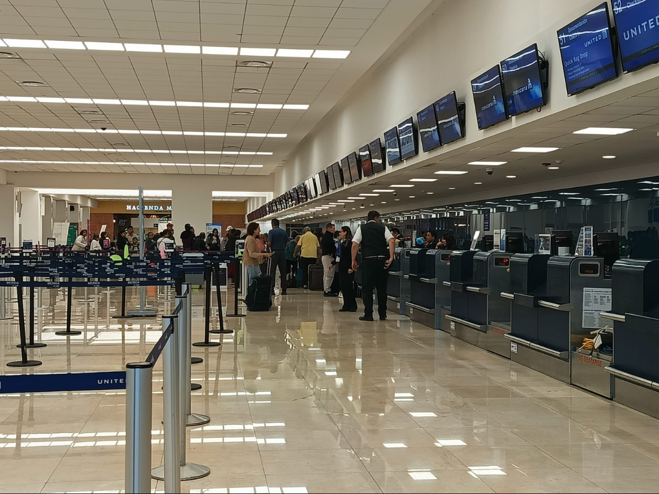 Aeropuerto de Mérida 16 de abril: Reporte de vuelos, horarios, retrasos y cancelaciones hoy miércoles