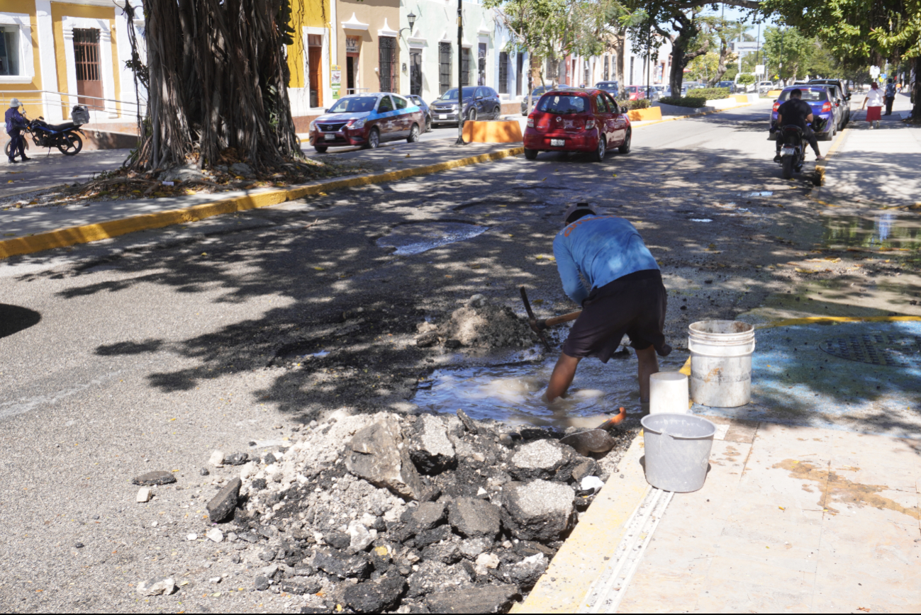 Mientras la red está en pésimas condiciones y la ciudadanía padece desabasto, los recursos no se justifican Mientras la red está en pésimas condiciones y la ciudadanía padece desabasto, los recursos no se justifican
