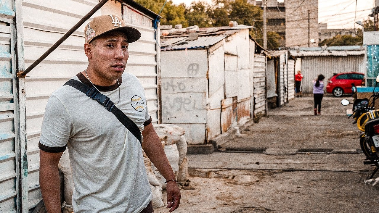 Su contenido aborda temas como exploraciones urbanas, zonas marginadas, cultura popular y denuncias sociales. Su contenido aborda temas como exploraciones urbanas, zonas marginadas, cultura popular y denuncias sociales.