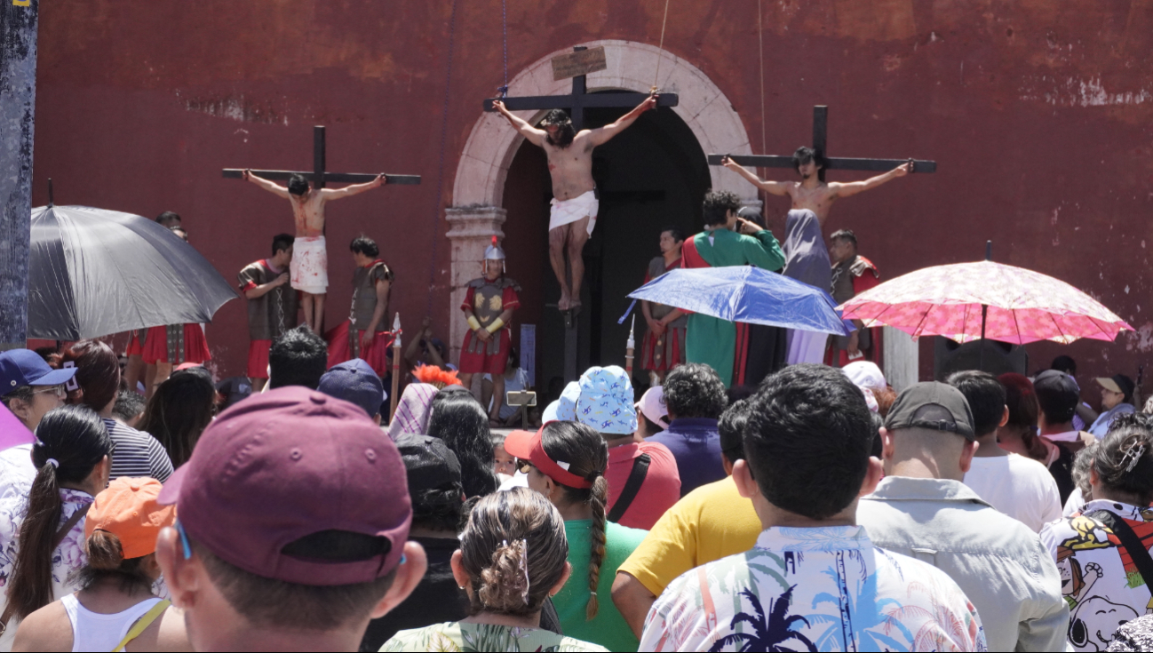 Este viernes 18 de abril se conmemorará la pasión y muerte de Jesucristo con diversas actividades religiosas en Campeche. Este viernes 18 de abril se conmemorará la pasión y muerte de Jesucristo con diversas actividades religiosas en Campeche.
