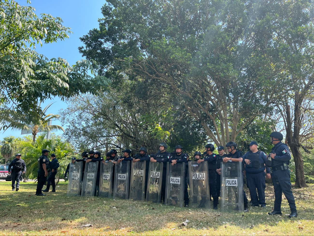 Amenazas de bloqueos en la ZH de Cancún moviliza a autoridades