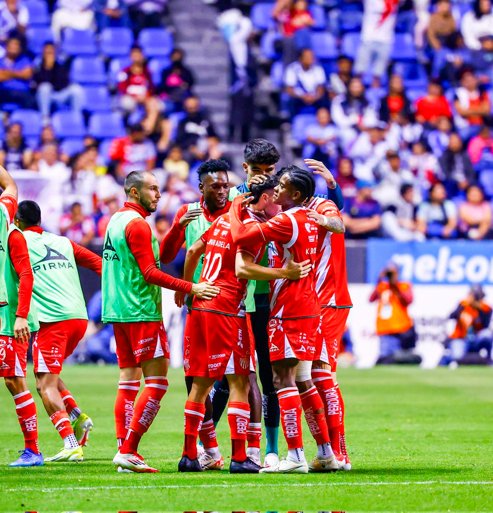 Rayos cierran fase regular en cuarto lugar tras vencer al Puebla. Rayos cierran fase regular en cuarto lugar tras vencer al Puebla.