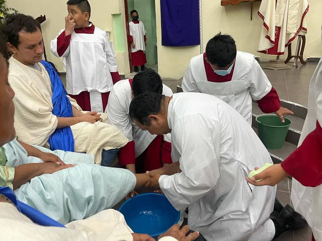 Católicos del Carmen reafirman su fe en Semana Santa; mantienen tradición  de visitar 7 iglesias en Jueves Santo