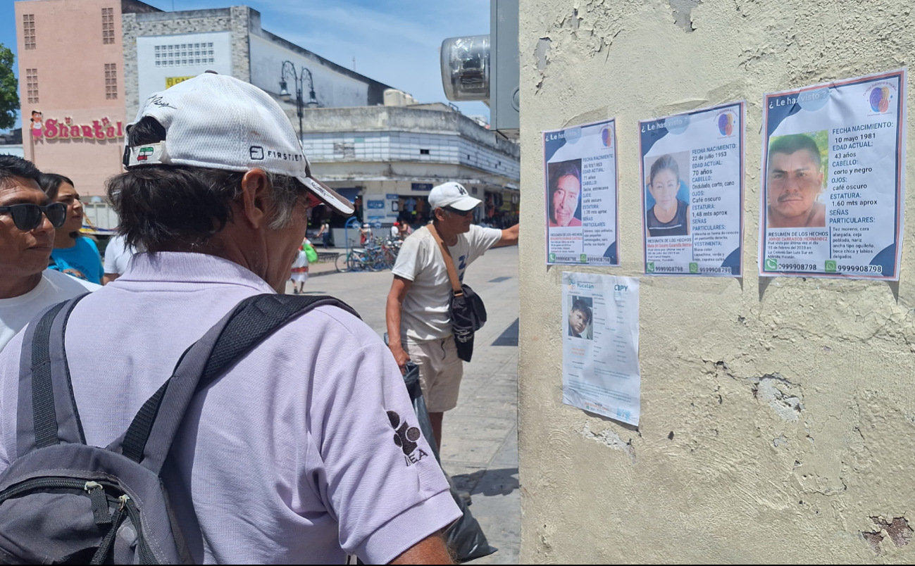 Familias pegan fichas de búsqueda en Mérida: “No buscamos cifras, buscamos personas”