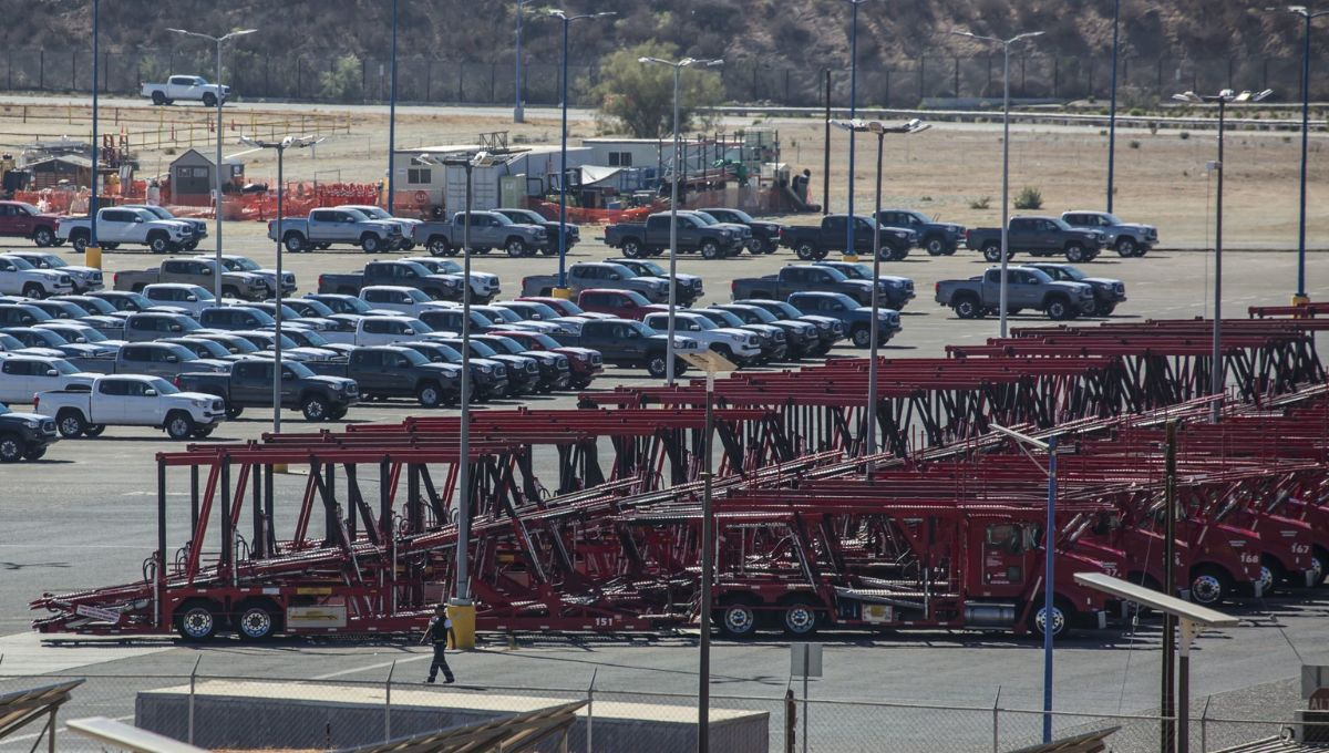 Trump impone aranceles del 25% a autos extranjeros y exime a México por el T-MEC