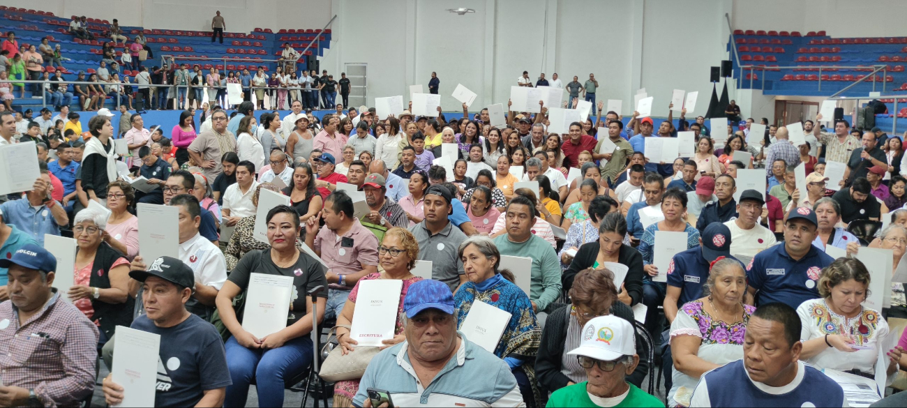 Sólo mil 774 documentos se entregaron, de un total de 3 mil 913 lotes Sólo mil 774 documentos se entregaron, de un total de 3 mil 913 lotes