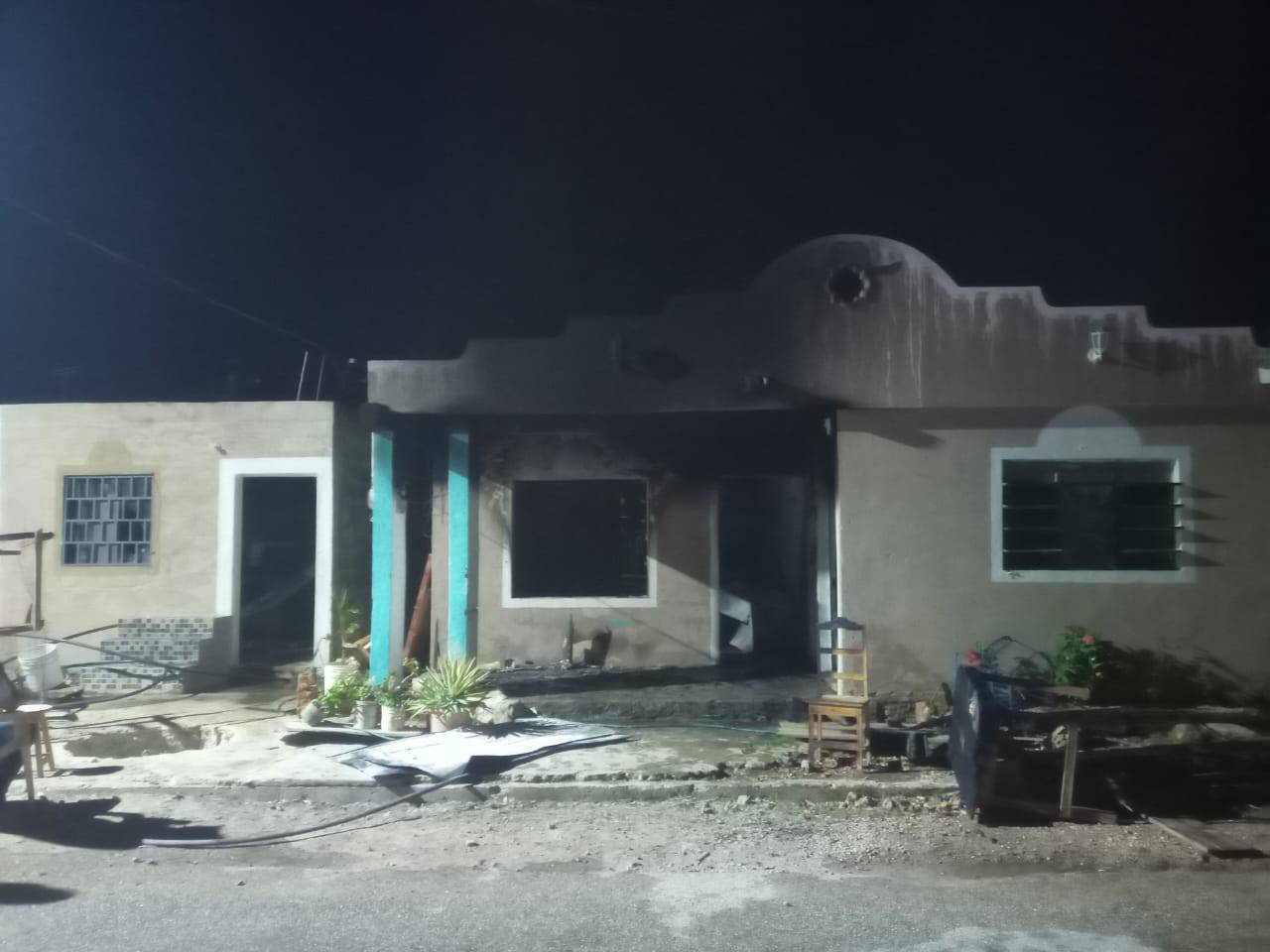 Mujer acusa a su hermano de intentar calcinarla junto a su padre en Acanceh