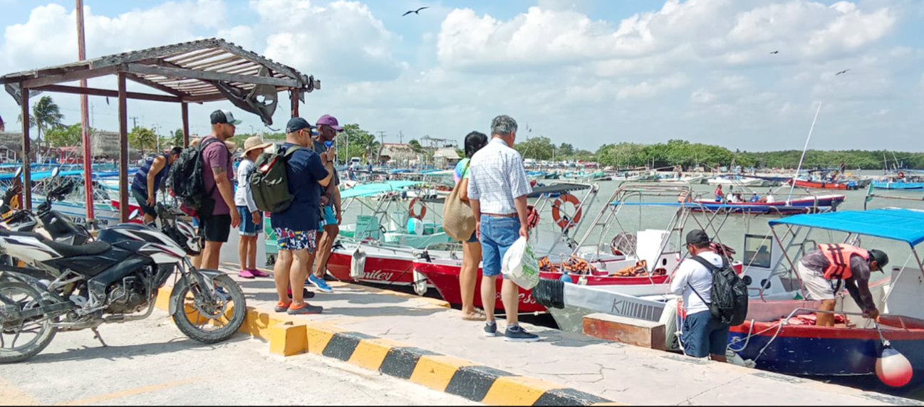 Prohibieron navegar a embarcaciones de 40 pies, afectando a 300 marineros Prohibieron navegar a embarcaciones de 40 pies, afectando a 300 marineros