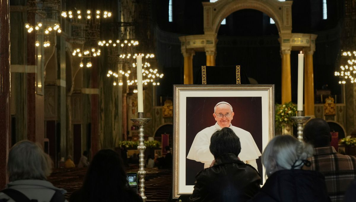 El Vaticano prevé que el traslado del cuerpo a la basílica de San Pedro para la veneración pública se realice el miércoles 23 de abril El Vaticano prevé que el traslado del cuerpo a la basílica de San Pedro para la veneración pública se realice el miércoles 23 de abril