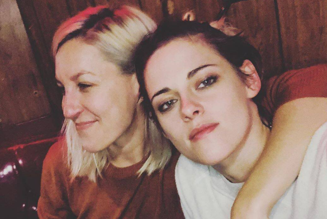La estrella de 'Crepúsculo', Kristen Stewart se casó con su pareja Dylan Meyer La estrella de 'Crepúsculo', Kristen Stewart se casó con su pareja Dylan Meyer
