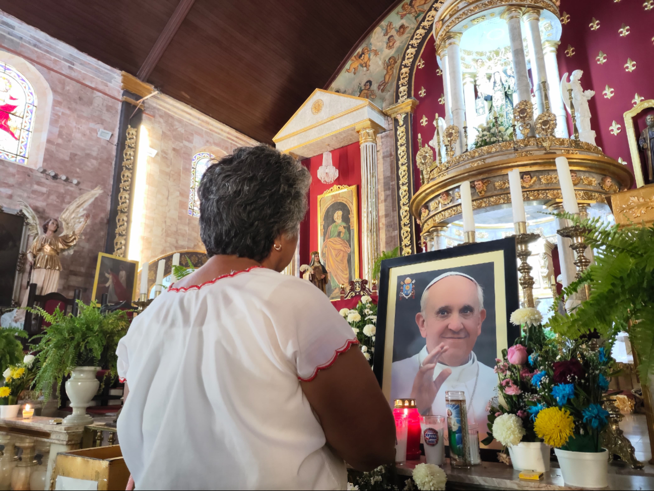 Carmelitas honran con fe y oración la partida del Papa Francisco        