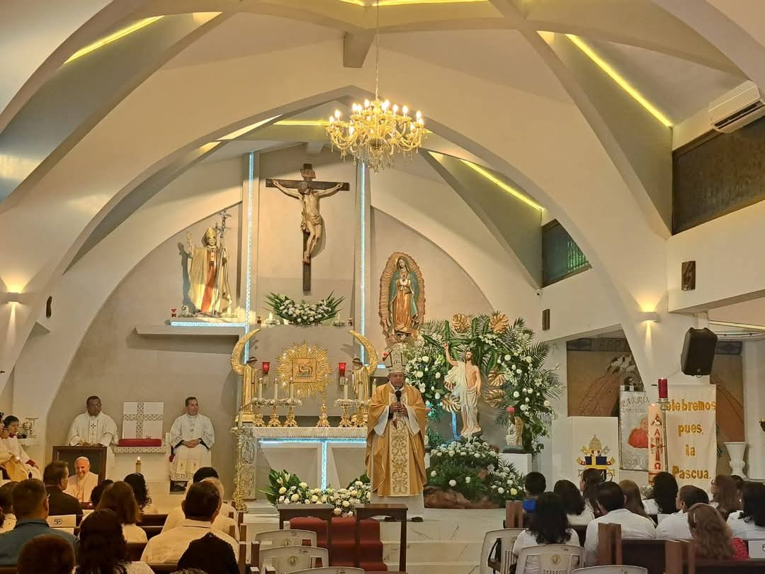 Un adiós lleno de fe: Obispo de Campeche celebra su última misa rumbo a Tuxtla Gutiérrez