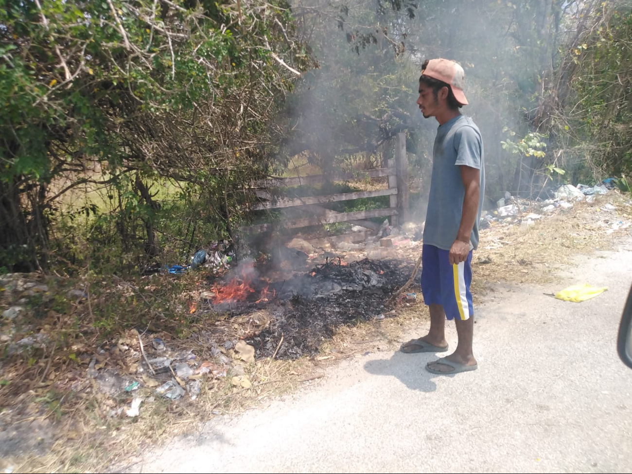 Alertan por incendios forestales en Sabancuy: ganaderos afectados