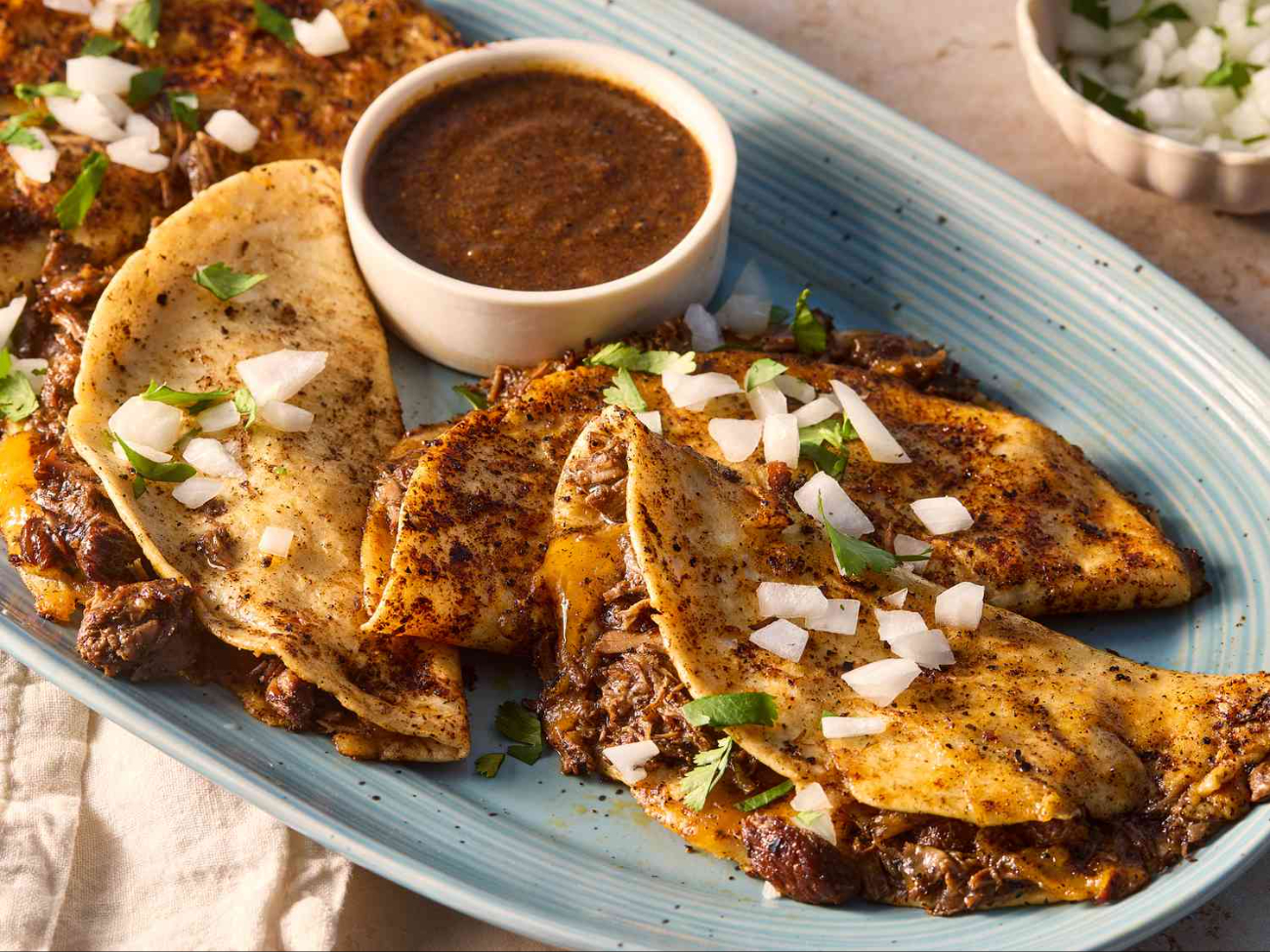 La quedabirria uno de los tacos que no podía faltar en la lista