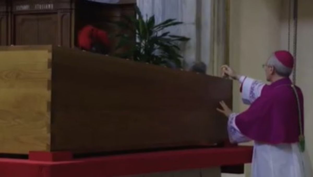 Vaticano difunde video de la tumulación del Papa Francisco en Santa María la Mayor