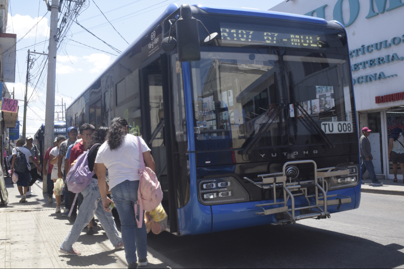Usuarios yucatecos reportan malos comportamientos en operadores del Va y Ven 