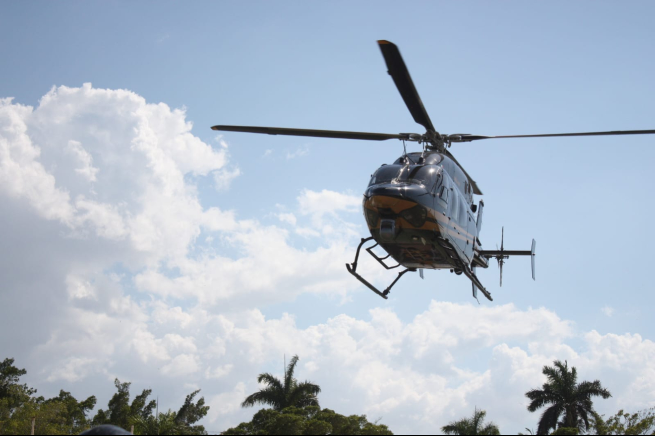 El helicóptero Bell de la SSP Yucatán se encargó del traslado El helicóptero Bell de la SSP Yucatán se encargó del traslado