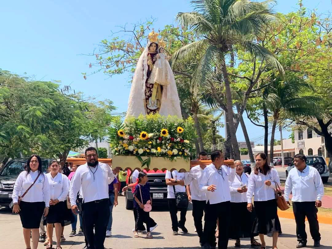 Feligresía carmelita celebra visita de imágenes patronales
