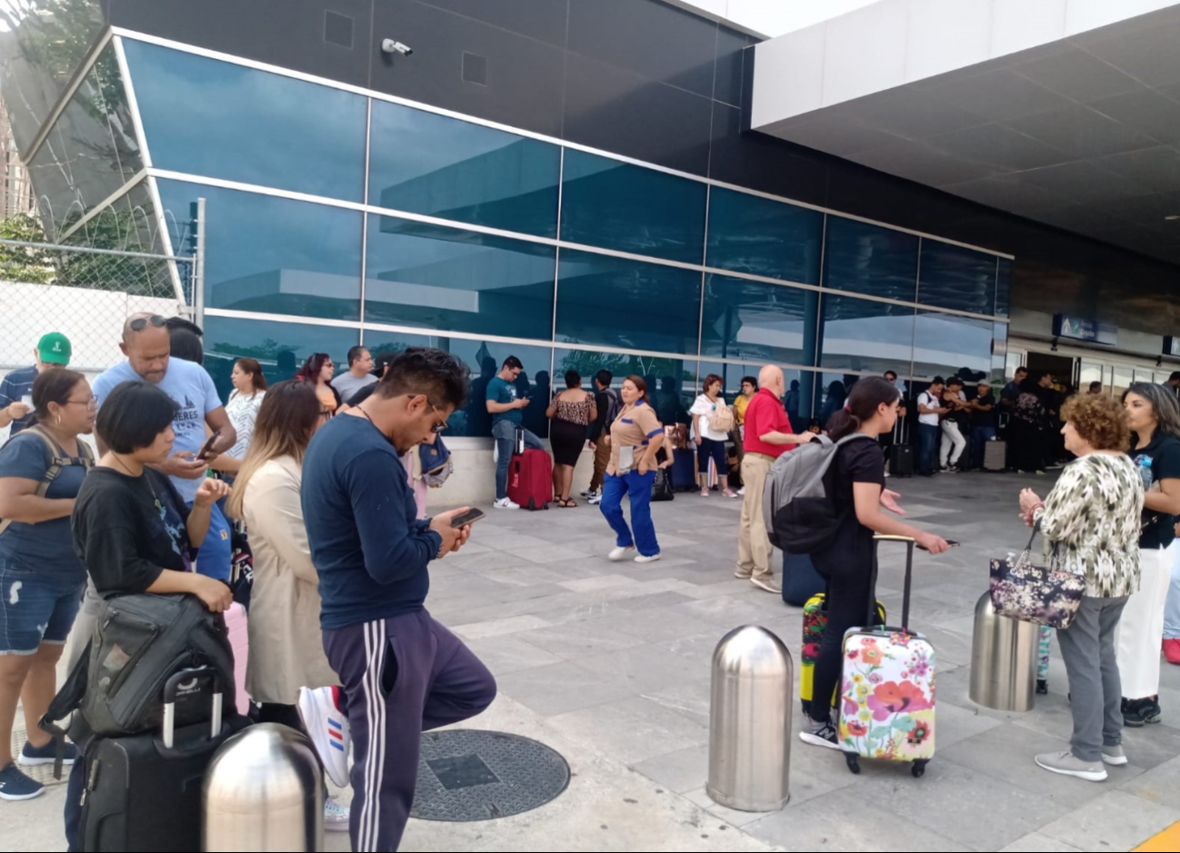 Hubo más de 80 vuelos al día en el aeropuerto de Mérida Hubo más de 80 vuelos al día en el aeropuerto de Mérida