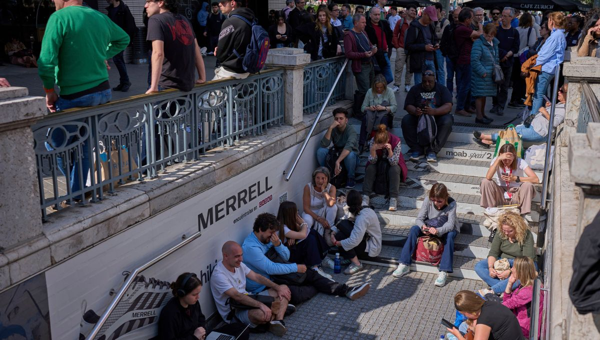 El apagón afectó no solo a España, sino también a Portugal y zonas del sur de Francia, interrumpiendo actividades cotidianas El apagón afectó no solo a España, sino también a Portugal y zonas del sur de Francia, interrumpiendo actividades cotidianas
