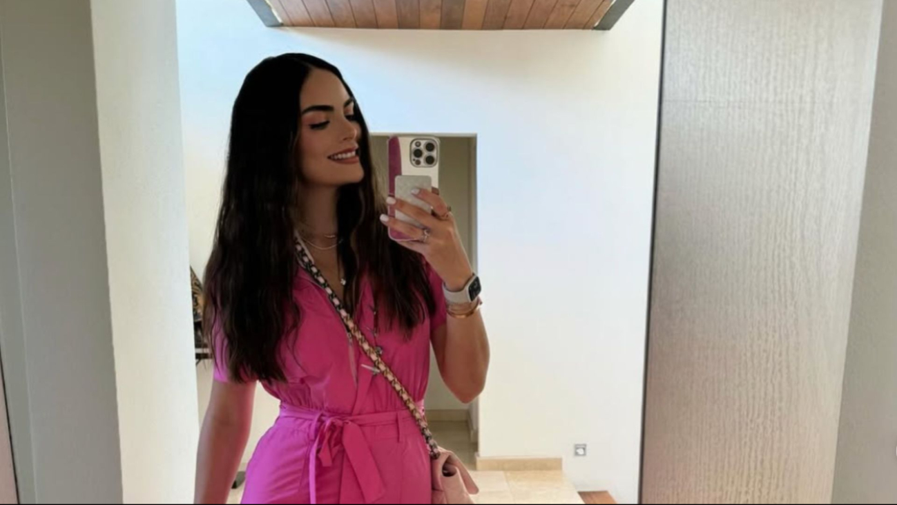 Ximena Navarrete presume su celulitis durante su tercer embarazo y habla del amor propio 