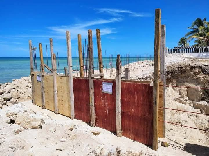Autoridades responden a denuncias de vecinos por una obra que bloqueaba acceso a la playa