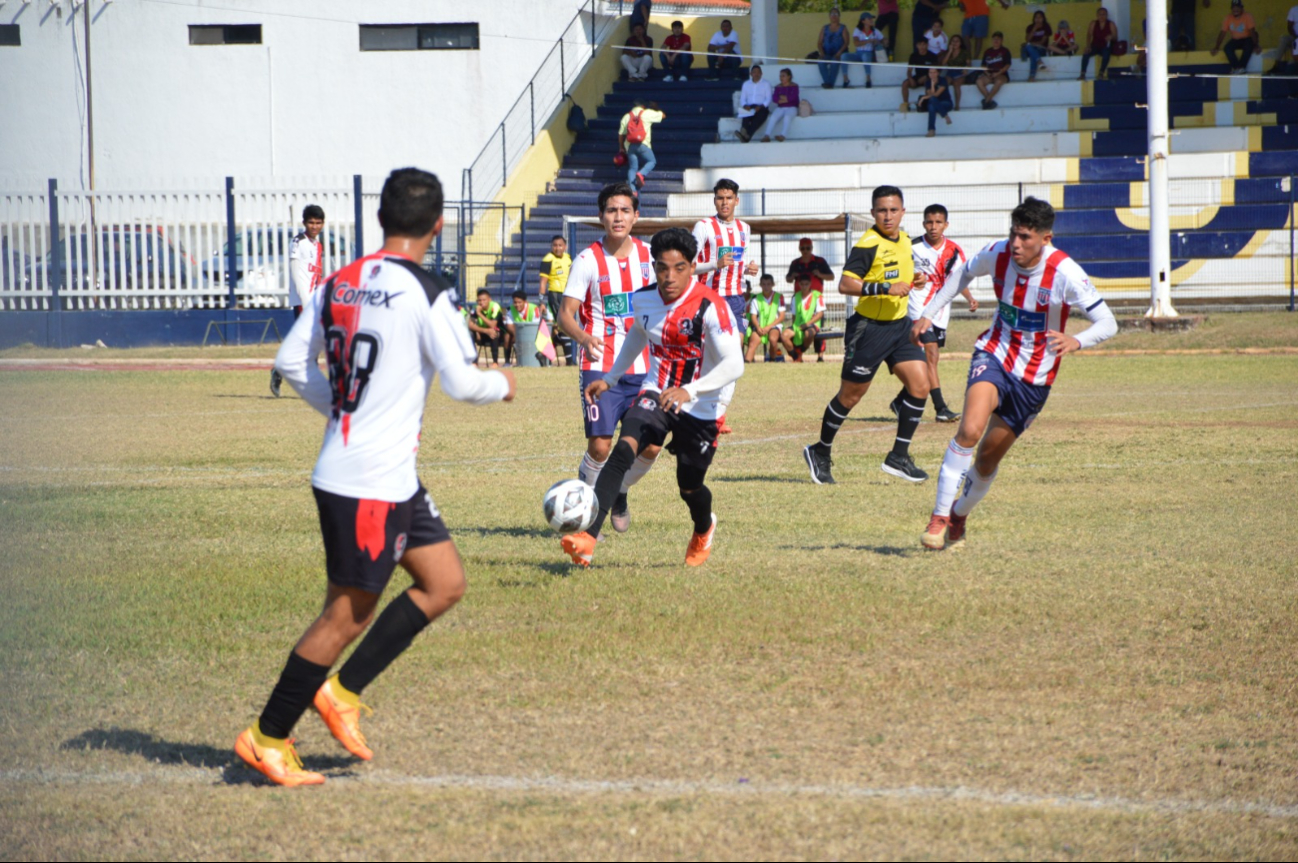 Corsarios retiene cuarto puesto, Pampaneros sube al 12