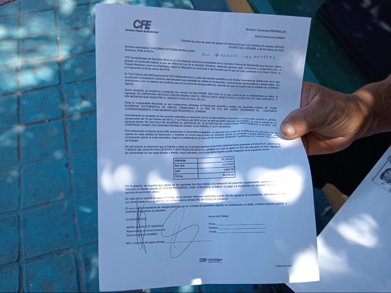  Abusa la CFE de pobladores de Atasta; llegan recibos por casi 100 mil pesos   