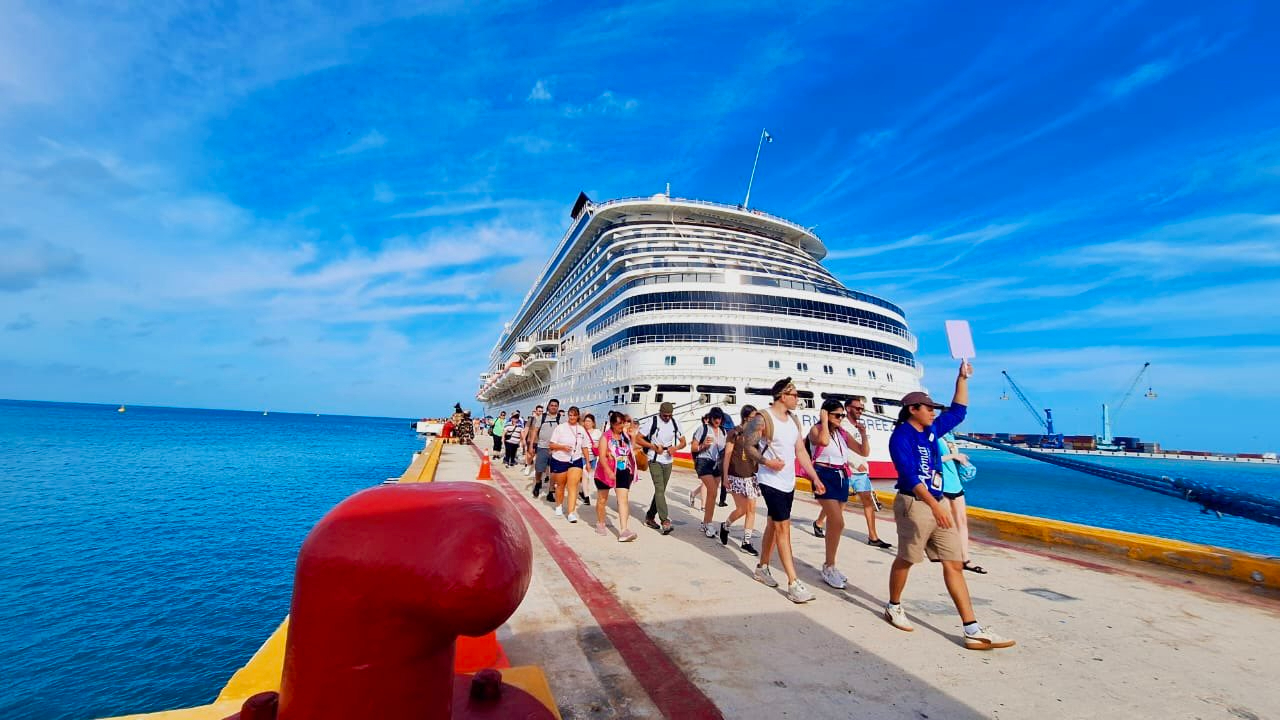 Prevén el arribo a Yucatán de al menos 158 cruceros, con 400 mil pasajeros, durante 2025 Prevén el arribo a Yucatán de al menos 158 cruceros, con 400 mil pasajeros, durante 2025