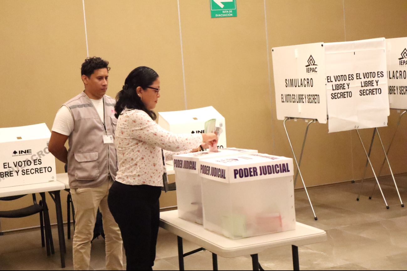 Los 47 personas que aspiran a ocupar un lugar como magistrado ya están en campaña