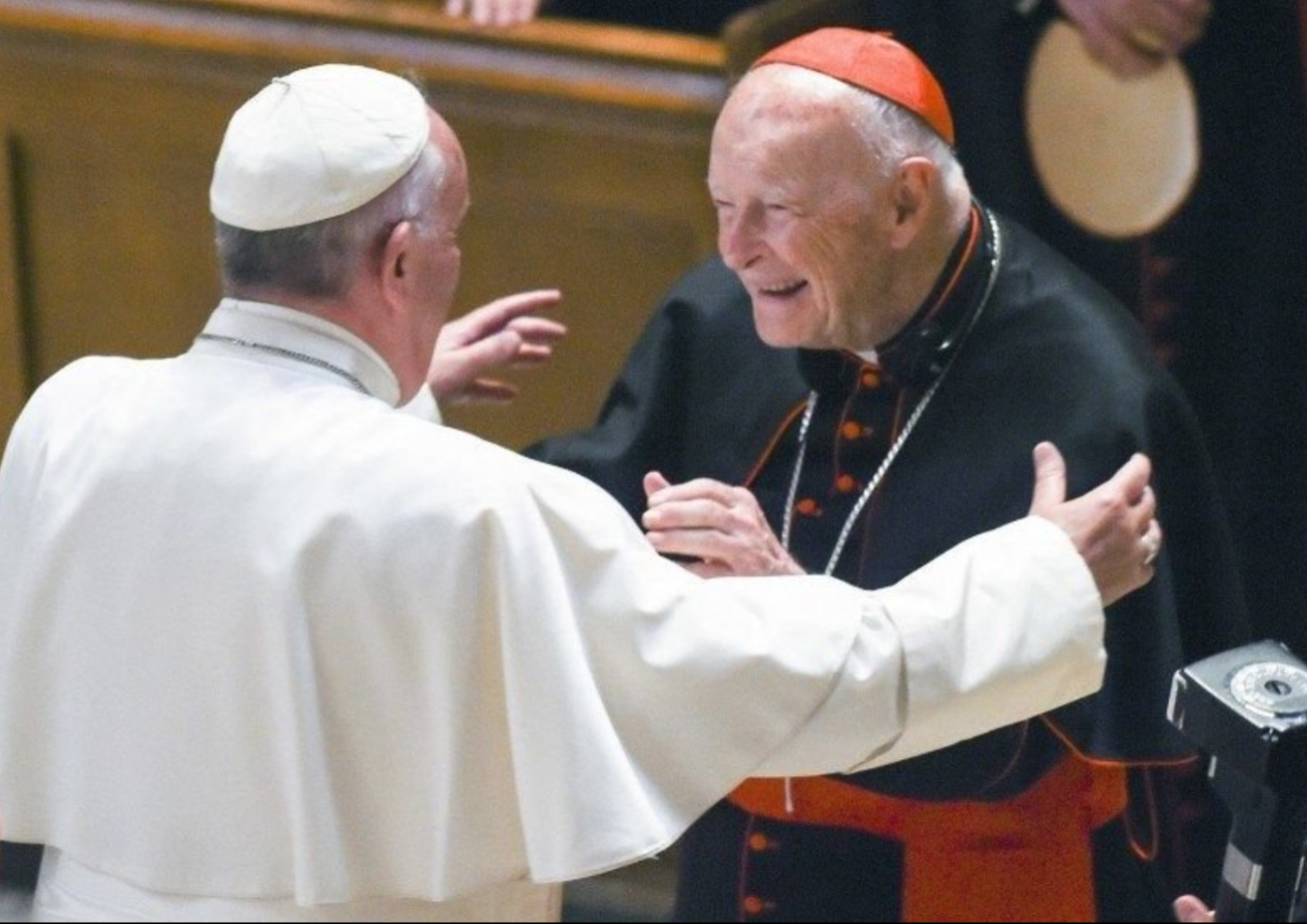 Muere Theodore McCarrick, ex clérigo acusado de abuso sexual de menores