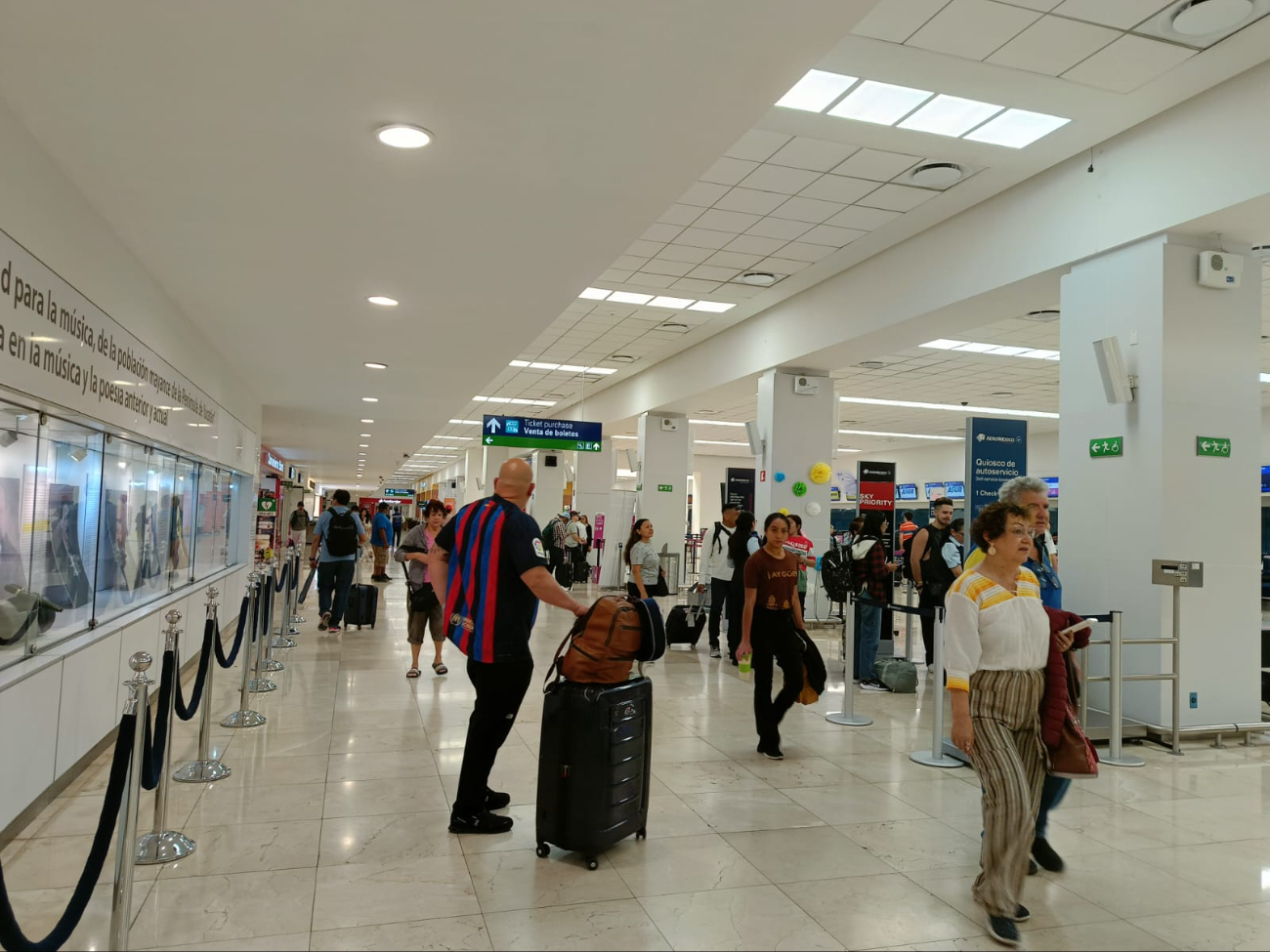 Aeropuerto de Mérida 5 de abril: Operaciones aéreas transcurren sin contratiempos