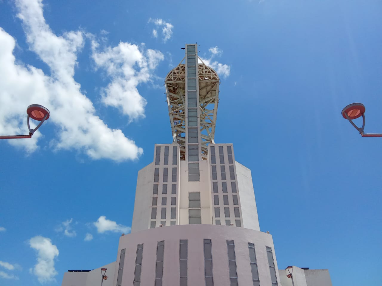 Chetumalenses rechazan más modificaciones a la Mega Escultura