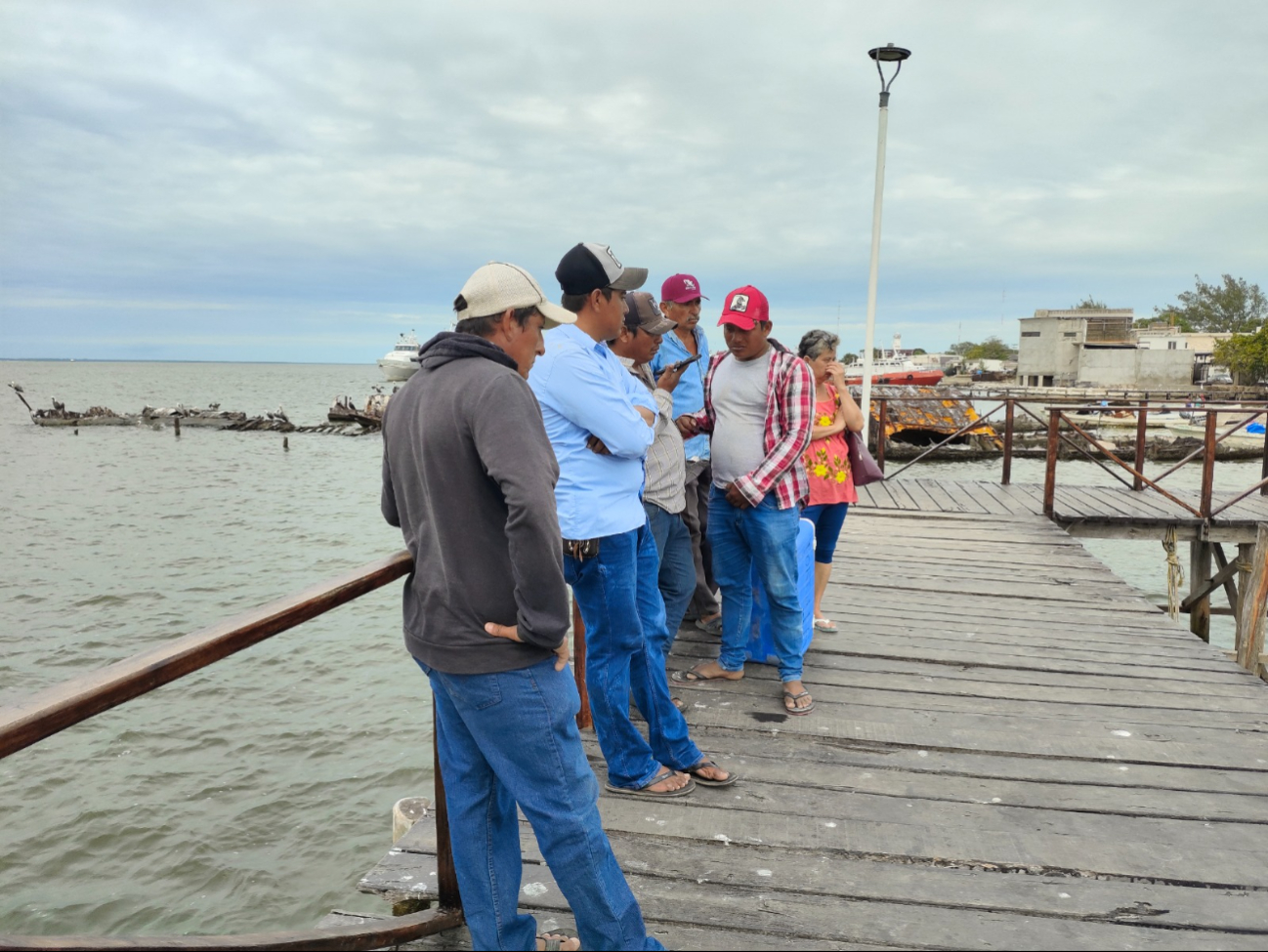 El cierre del puerto impidió los viajes el pasado domingo. El cierre del puerto impidió los viajes el pasado domingo.