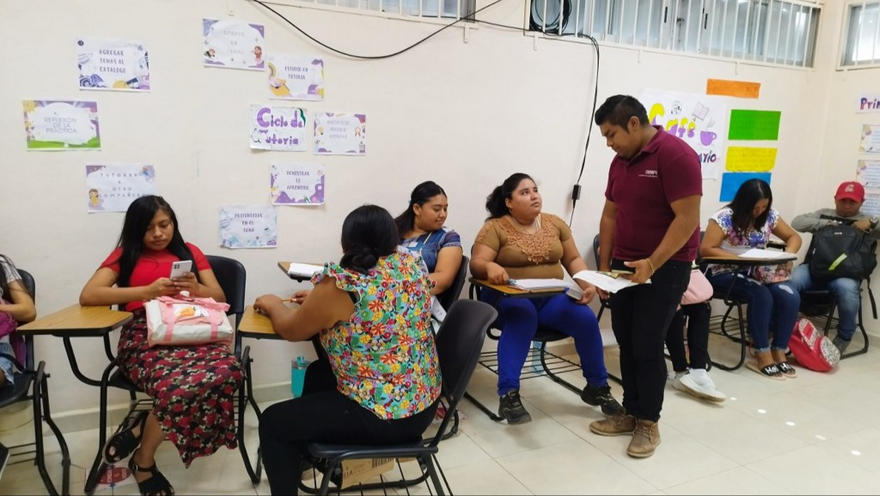 La mayoría de docentes del Consejo Nacional de Fomento Educativo son becarios La mayoría de docentes del Consejo Nacional de Fomento Educativo son becarios