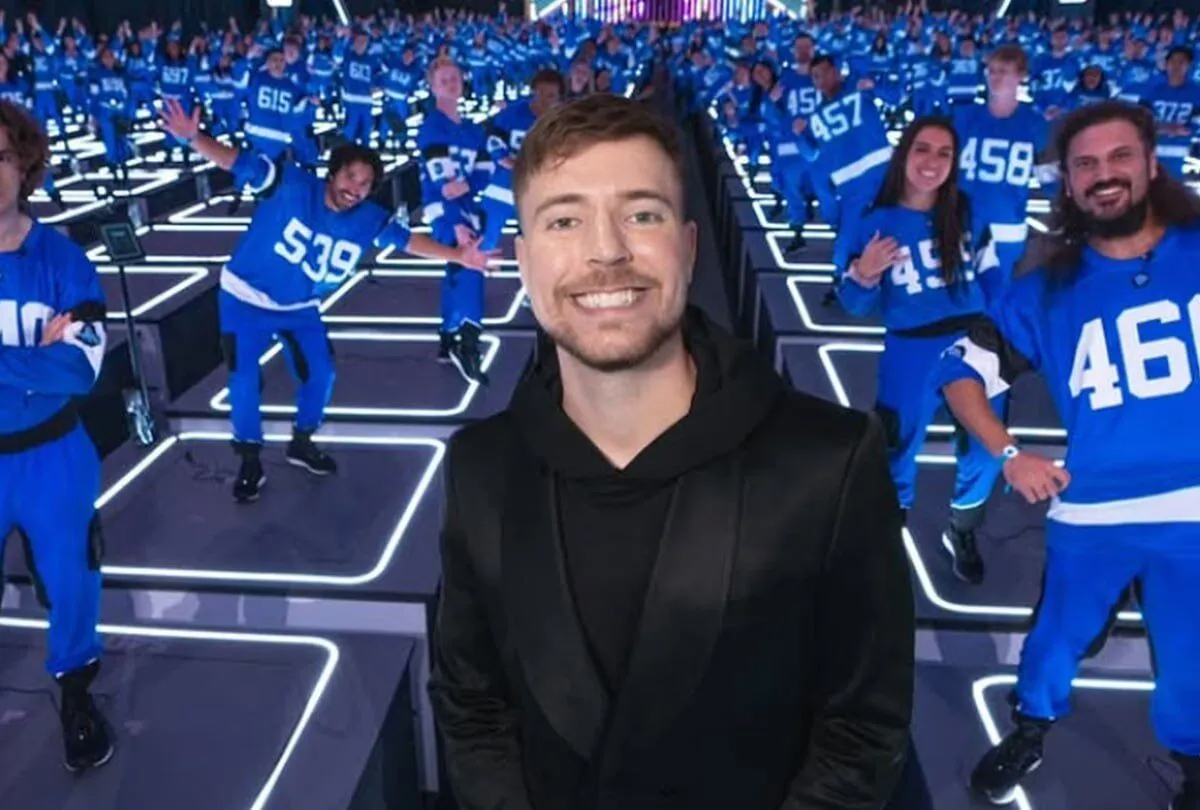 Es el youtuber más famoso del mundo, conocido por sus retos virales y donaciones millonarias. Es el youtuber más famoso del mundo, conocido por sus retos virales y donaciones millonarias.