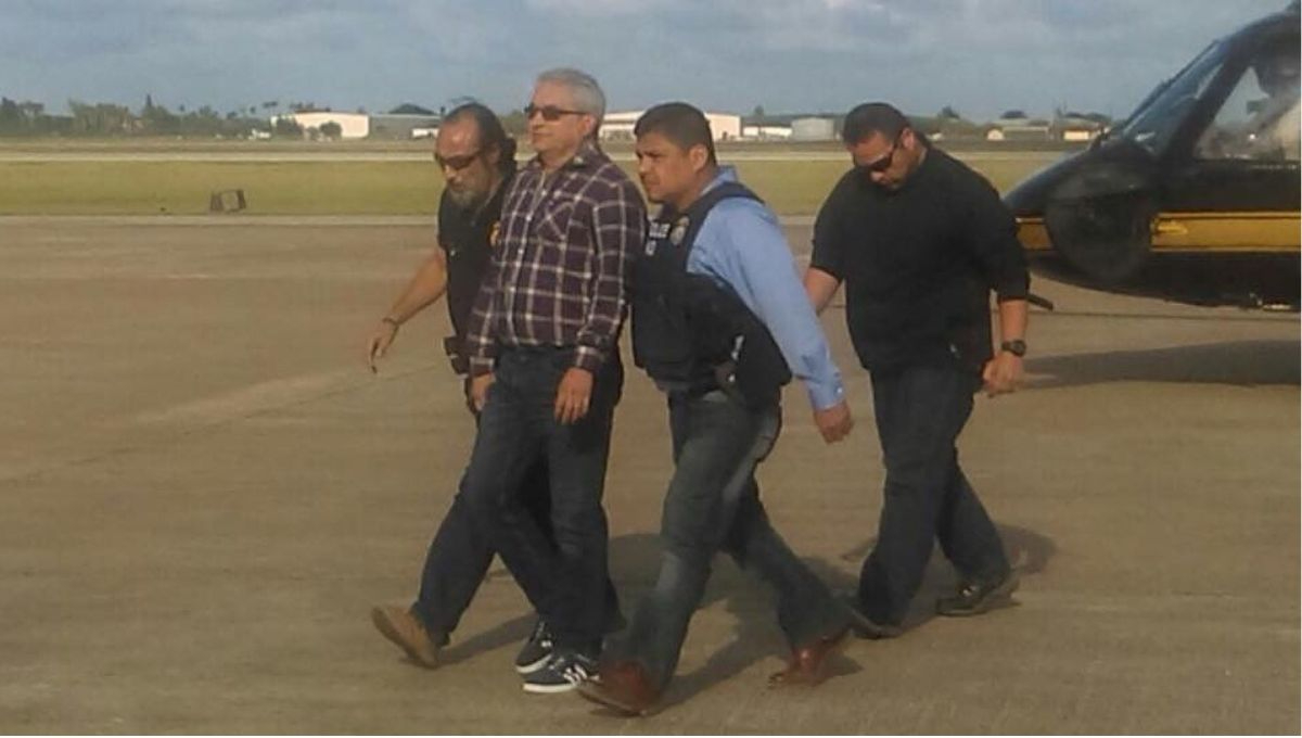 Exgobernador Tomás Yarrington es deportado a México tras cumplir condena en EU