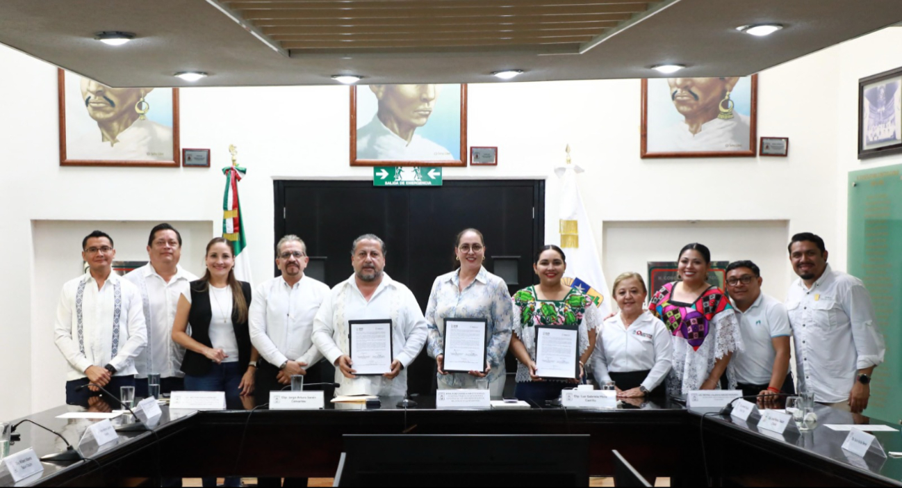 Se contó con la asistencia de Jorge Sanén, presidente de Jugocopo, Alma Gabriela Arrollo Angulo y la diputada Luz Gabriela Mora Castillo