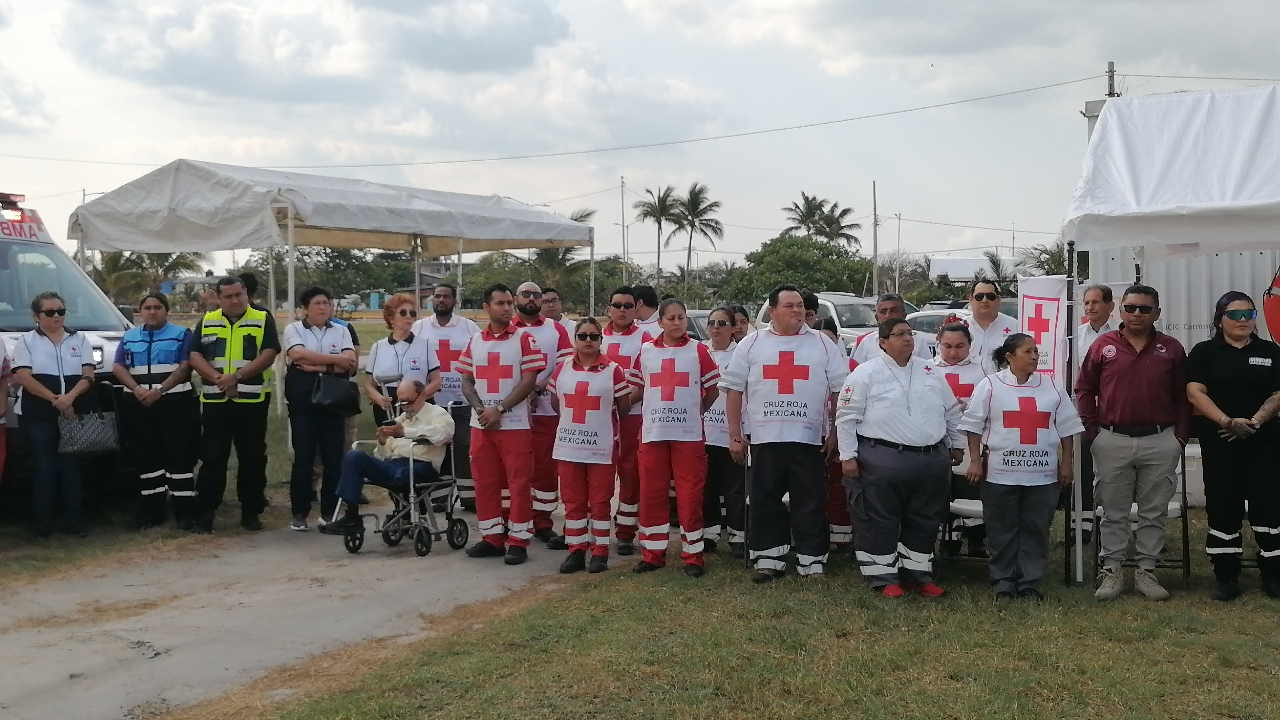 Se cubrirán zonas de playa, carreteras y servicios ordinarios con apoyo de 14 ambulancias y 5 unidades de rescate Se cubrirán zonas de playa, carreteras y servicios ordinarios con apoyo de 14 ambulancias y 5 unidades de rescate