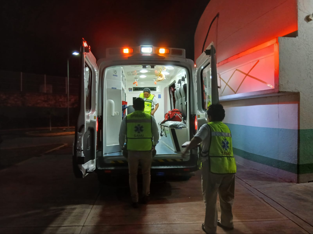 Su estado de salud fue reportado como grave, y podría ser llevado al hospital de especialidades en la capital del estado Su estado de salud fue reportado como grave, y podría ser llevado al hospital de especialidades en la capital del estado