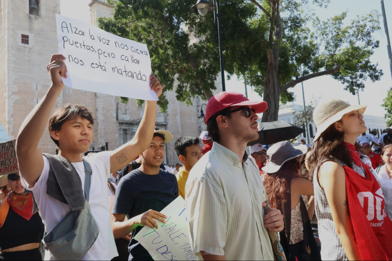 Jóvenes pidieron denunciar el hostigamiento laboral Jóvenes pidieron denunciar el hostigamiento laboral