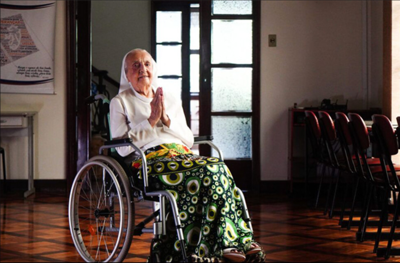 La monja brasileña tuvo una vida dedicada a Dios; murió a los 116 años de edad. La monja brasileña tuvo una vida dedicada a Dios; murió a los 116 años de edad.