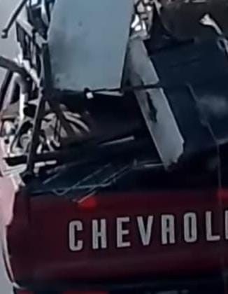 Detienen a unidad compra chatarra por transportar cobre robado